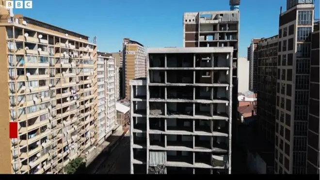 Ọpọ ilegbe nilu Johannesburg tawọn janduku ti fi tipa gba lọwọ onile amọ to ti di ahoro bayii