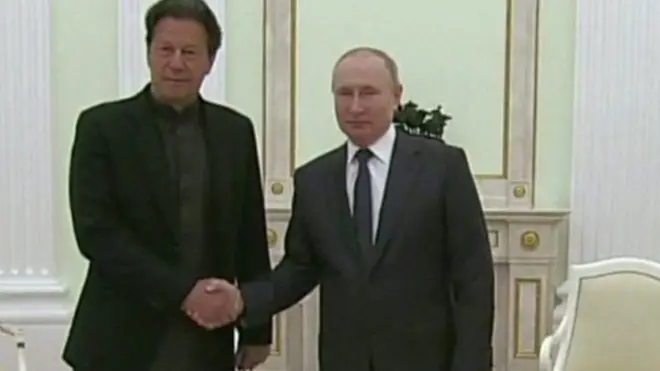 इमरान ख़ान, व्लादिमीर पुतिन