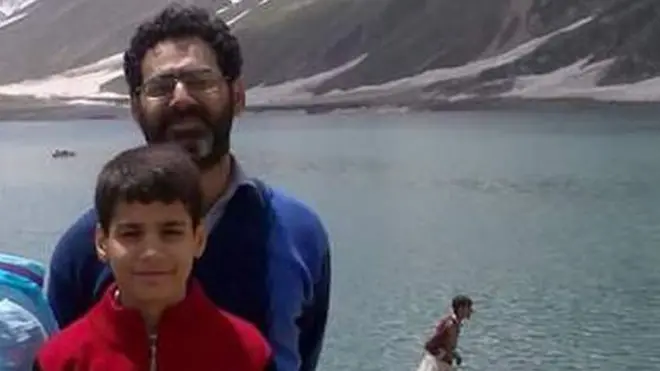 Foto Talha Rasheed bersama ayahnya di Selandia Baru yang diambil beberapa tahun lalu.