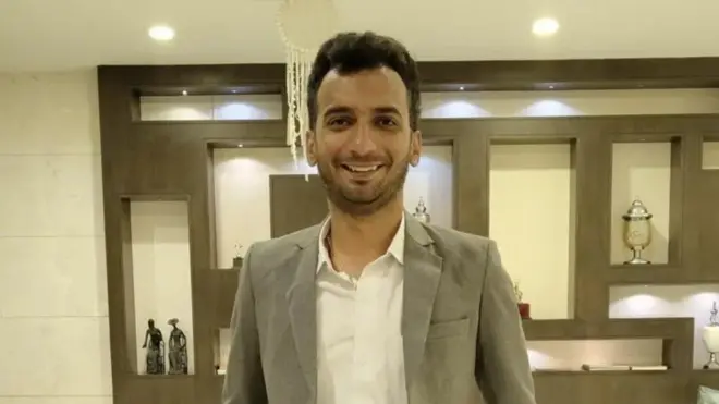 दीपेश केवलानी की तस्वीर