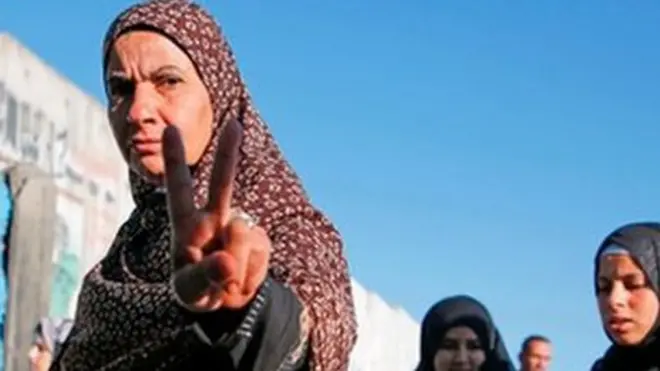 امرأة