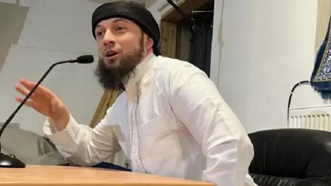 युसूफ ओक