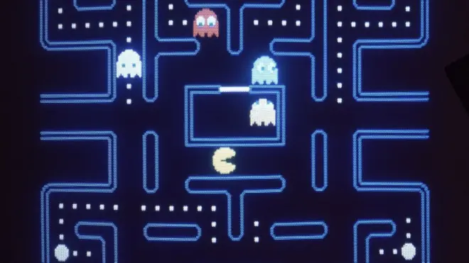 El concepto de Pac-Man es uno de los más sencillos que se desarrolló en su tiempo pero el cual alcanzaba hasta 256 niveles.