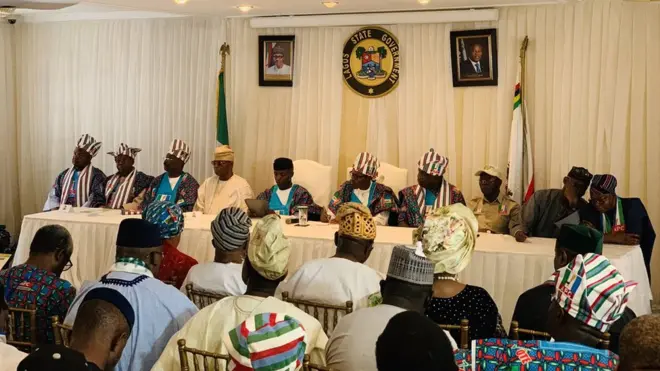 Buhari meet di Business community inside Lagos House, Marina