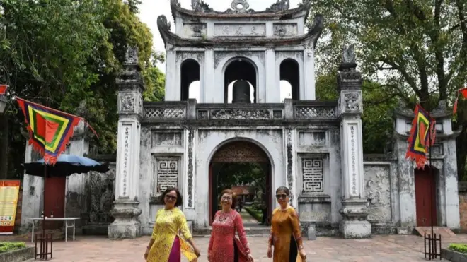 Việt Nam đang trở lại đời sống bình thường