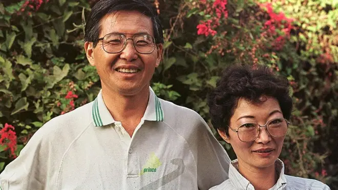 Susana Higuchi junto a Alberto Fujimori.