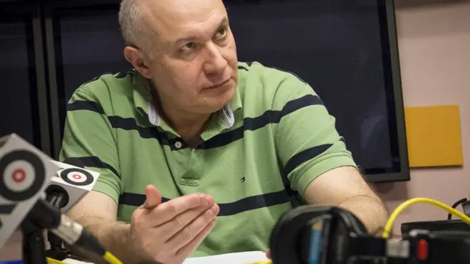 Ведущий "Эха" Матвей Ганапольский пошутил, что радиостанцию за эфиры на украинском закроют