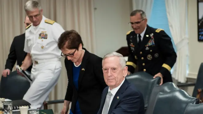 په رپوټ کې راغلي چې د طالبانو او حقاني شبکې په څېر وسلوالې ډلې په پاکستان کې لا هم پټنځي لري.