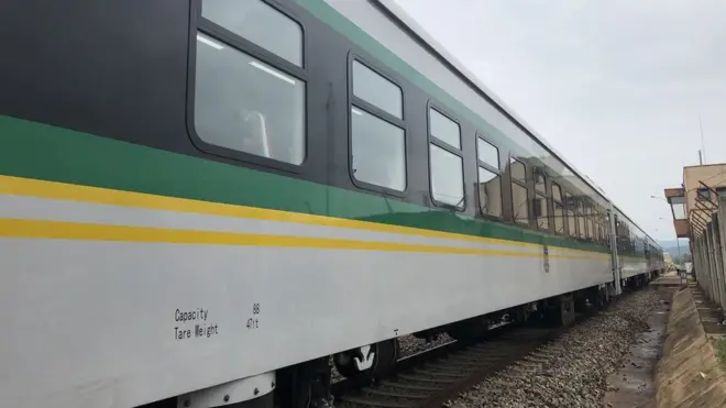 Dem first tink di Itakpe-Warri rail to carry steel from Aladja for 1987
