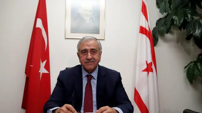 Kuzey Kıbrıs lideri Mustafa Akıncı