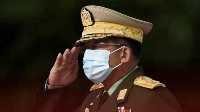 Militer Myanmar menyebut pernyataan Jendral Min Aung Hlaing tentang menghapus konstitusi telah disalahartikan.
