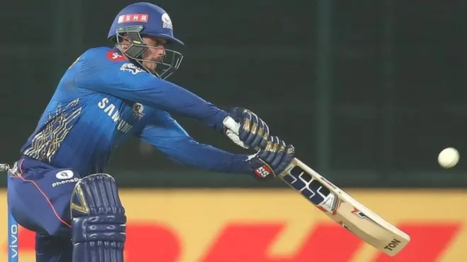 क्विंटन डिकॉक ने -- रनों की पारी खेली