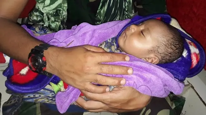 الرضيع الذي تم انقاذه