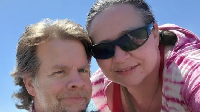 Objava na društvenim mrežama američkog TV kanala Foks 13 Sietl prikazuje slupani kamion koji je Rej vozio 2014. godine