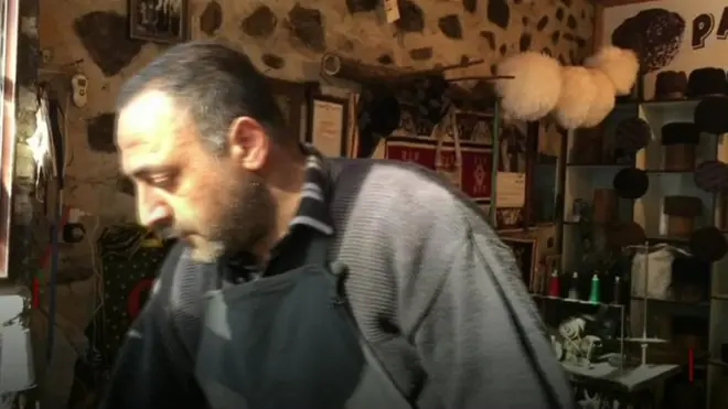 Озарнинг ғурури телпак