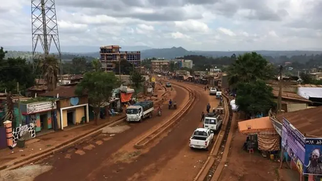 Warshaalee oomisha albuudaa naannoo keenya jiran irraa homaa hin fayyadamne.