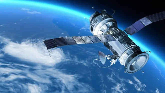 Internet desde el espacio consiste en miles de pequeños satélites que conectan a cualquier persona, en cualquier lugar del mundo.