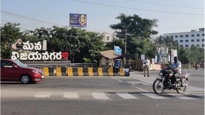 రిజిస్ట్రేషన్లు