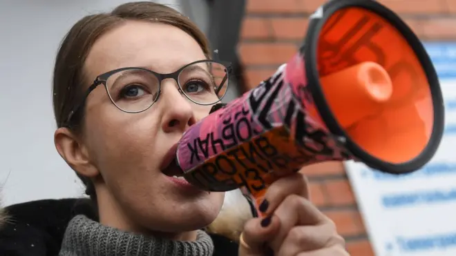 За два месяца до выборов Собчак решила агитировать избирателей в США