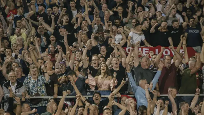 Навијачи Црвених ђавола у Београду нису баш имали шта да виде