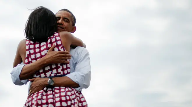 En 2012, el abrazo entre Michelle y Barack Obama fue la imagen más retuiteada de la historia de la red social.