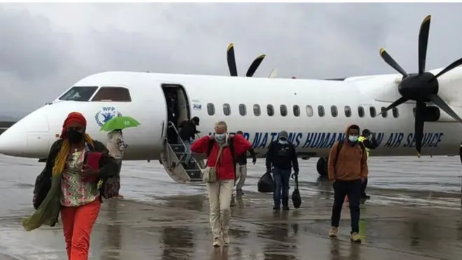 ነፋሪት ትካል መግቢ ዓለም