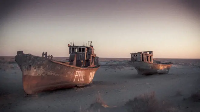 Graveyard of ships, Moynaq, Uzbekistan