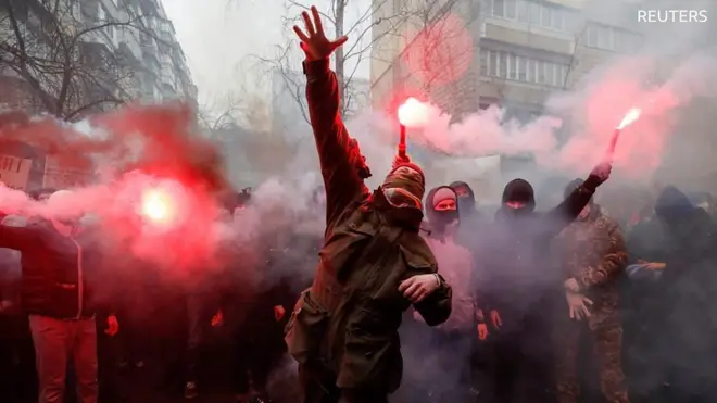 протестующий