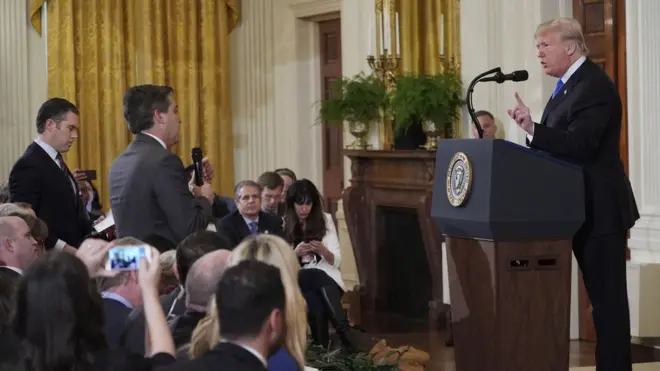 Jim Acosta ve Donald Trump