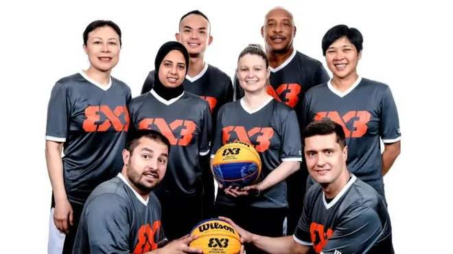 سارة جمال وبقية المحكّمين