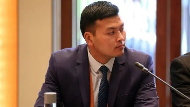 Юрист Аяз Баетов легитимдүү мамлекеттик түзүлүш түптөө шайлоодон башталыш керек дейт