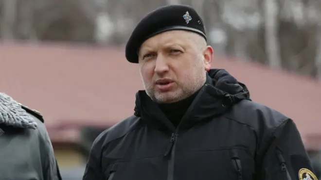 Пан Турчинов вважає, що Україна перебуває під постійною загрозою розширення воєнної інтервенції з боку Росії