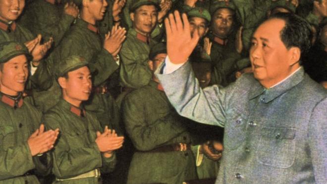 Mao Zedong, Chinese Communist revolutionary and leader, c1960s-c1970s(?). Mao acknoledging the applause of a group of People's Liberation Army soldiers.