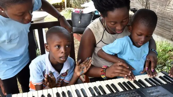 World Autism Day:Ẹ̀bùn ni ọmọ mi jẹ - ìyá ọmọ àkanda