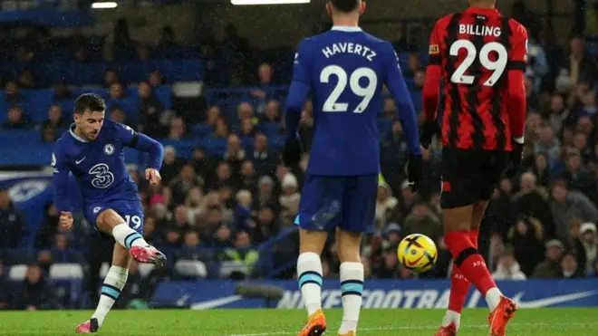 سجل ماسون ماونت هدفا في ظهوره رقم 150 مع تشيلسي