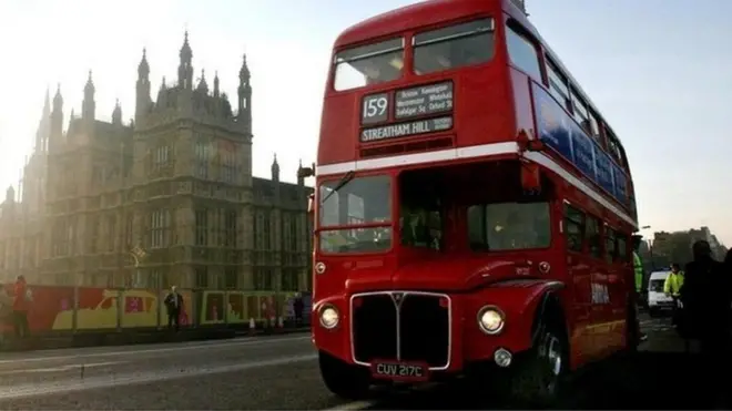 લંડન શહેરની લાલ બસો કોફીના કચરામાંથી પેદા થતા ઇંધણ પર દોડી શકશે.