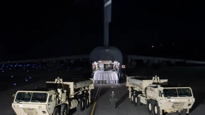 萨德导弹防御系统3月6日运抵韩国首尔Osan空军基地