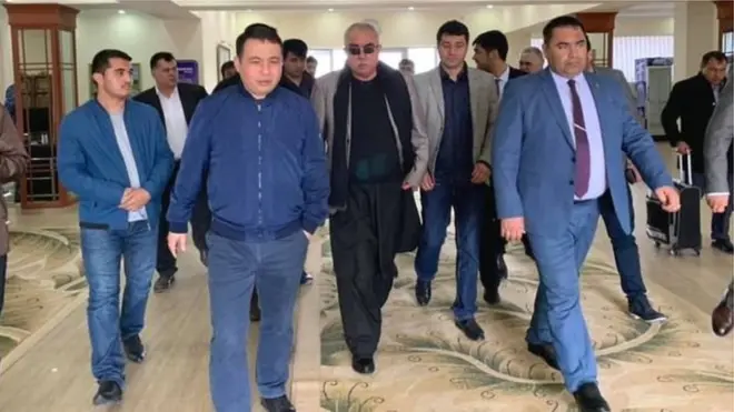 جنرال دوستم نژدې دوه نیم کاله وروسته د افغانستان شمال ته تللی