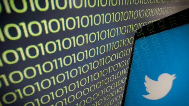 В "Твиттере" не объяснили ни причину блокировки аккаунта, ни причину его разблокировки