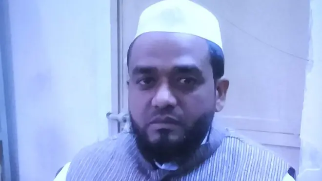 मुस्लिम फंड कबीर म्यूचुअल बेनिफिट निधि लिमिटेड के संचालक अब्दुल रज़्ज़ाक