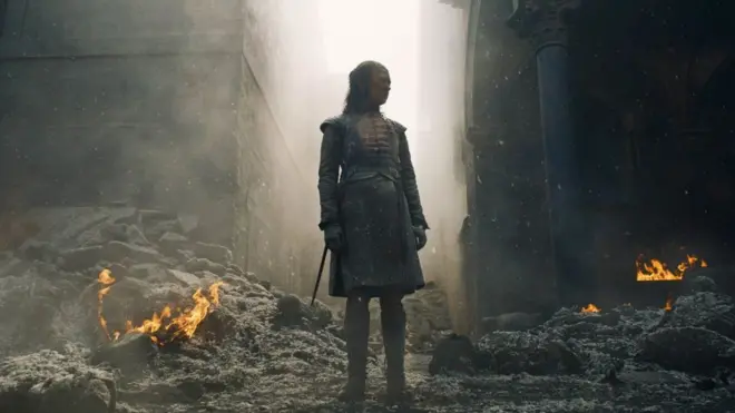 Arya sobrevivió por poco a la destrucción masiva de Desembarco del Rey.