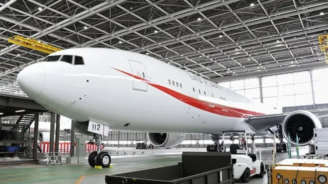 بوینګ په یوې خبرپاڼه کې ویلي چې په میاشتني ډول د ۵۲ الوتکو تولید به ۴۲ ته راښکته کړي.