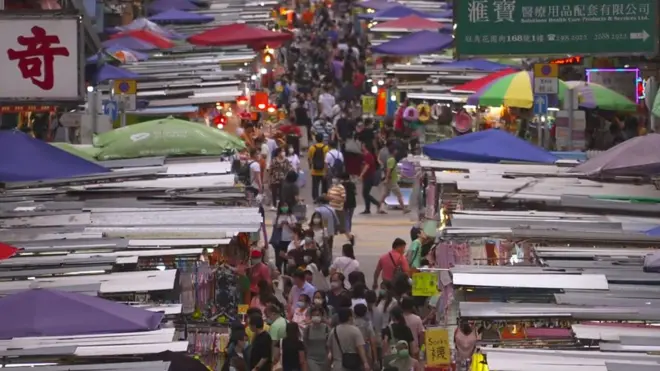 هنگ‌کنک در آستانه تغییر بزرگ؛ شهری که در میان دو ابرقدرت‎ گیر کرده