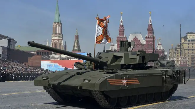 Помимо прочего "Уралвагонзавод" выпускает танки "Армата"