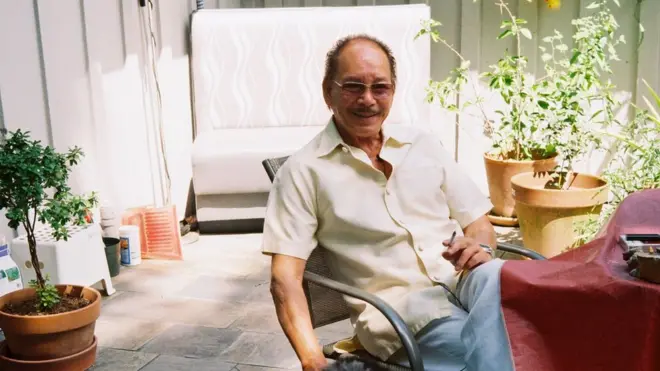 Trần Quang hiện đang sinh sống tại Houston, Texas