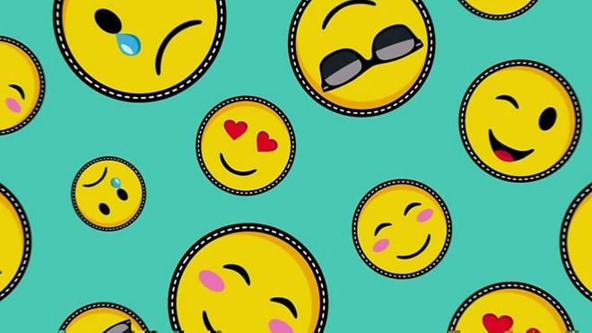 Court slaps $61,000 penalty on man over Thumbs-Up emoji; it can be  dangerous for you too