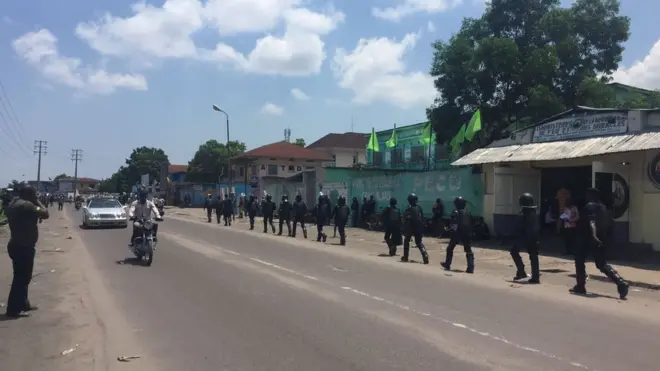 De nombreux policiers ont été déployés dans les points chauds et sites stratégiques de Kinshasa