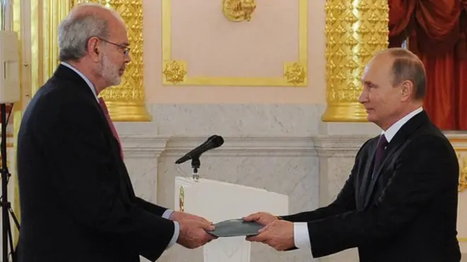 El embajador de Colombia en Rusia, Alfonso López Caballero, quedó ante un inesperado protagonismo.