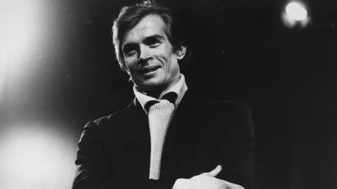 Рудольф Нуреев был одним из самых известных и неоднозначных танцовщиков балета