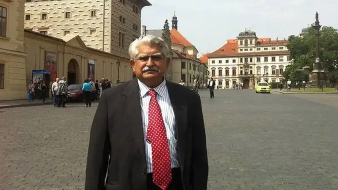 حاجي عديل په ۱۹۹۳م کال کې د پښتونخوا ایالت د خزانې وزیر او په ۱۹۹۷ کال کې د پښتونخوا ایالتي اسمبلۍ وياند و.